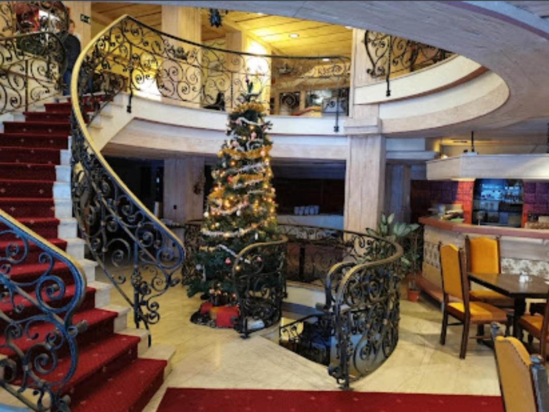 Das Kronen Hotel Seefeld in Tirol Bagian luar foto